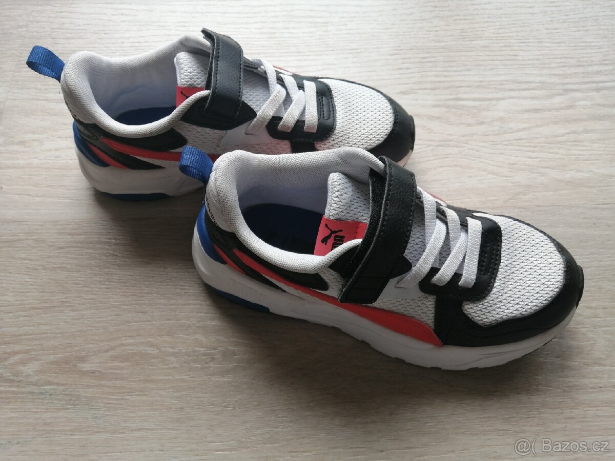 TENISKY A NAZOUVAKY - 4