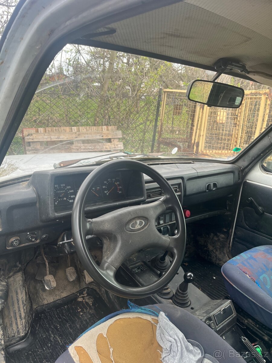 Lada Niva 1,7i - 4