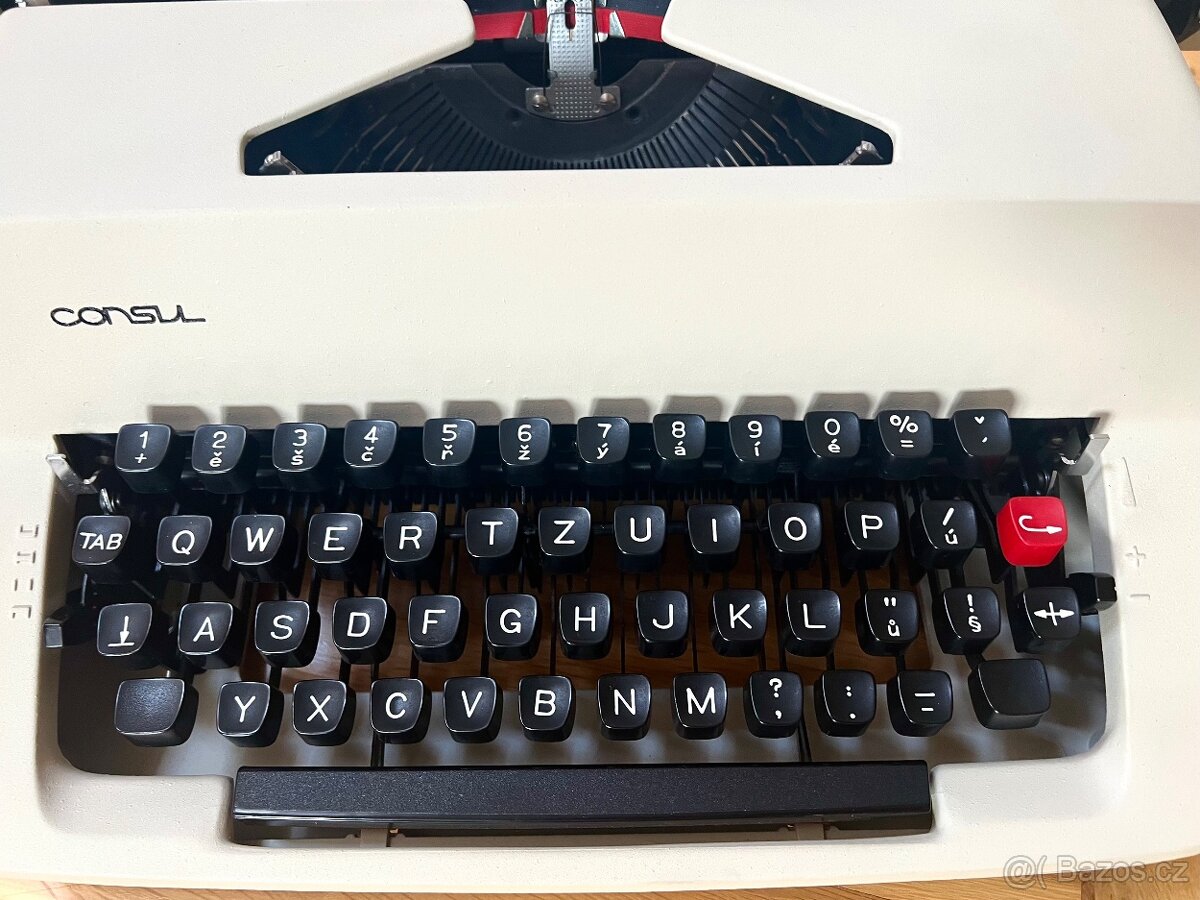 Přenosný psací stroj Consul 2226 – československá legenda, ú - 4
