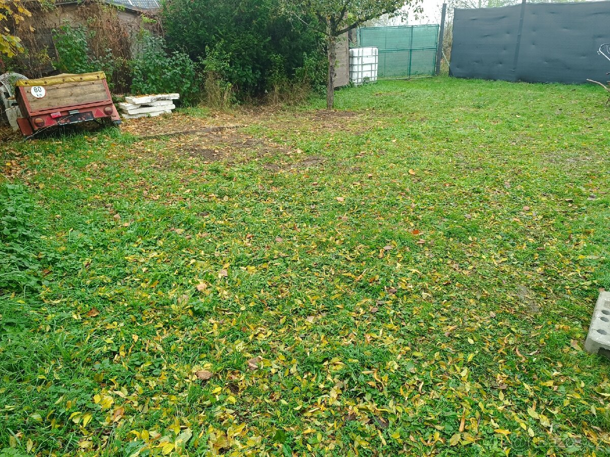 Pronájem pozemku u Berounky Praha. - 4