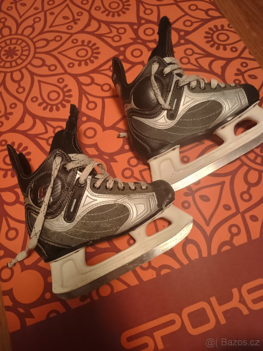 Dětské lední brusle CCM vel. 35 - 4