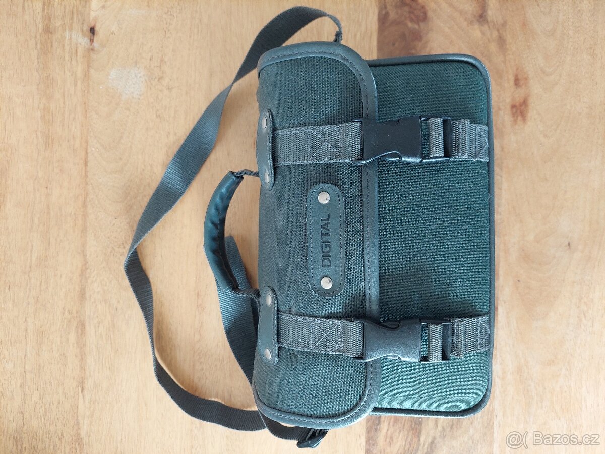 Prodám kinofilmovou zrcadlovku Nikon N65 - 4