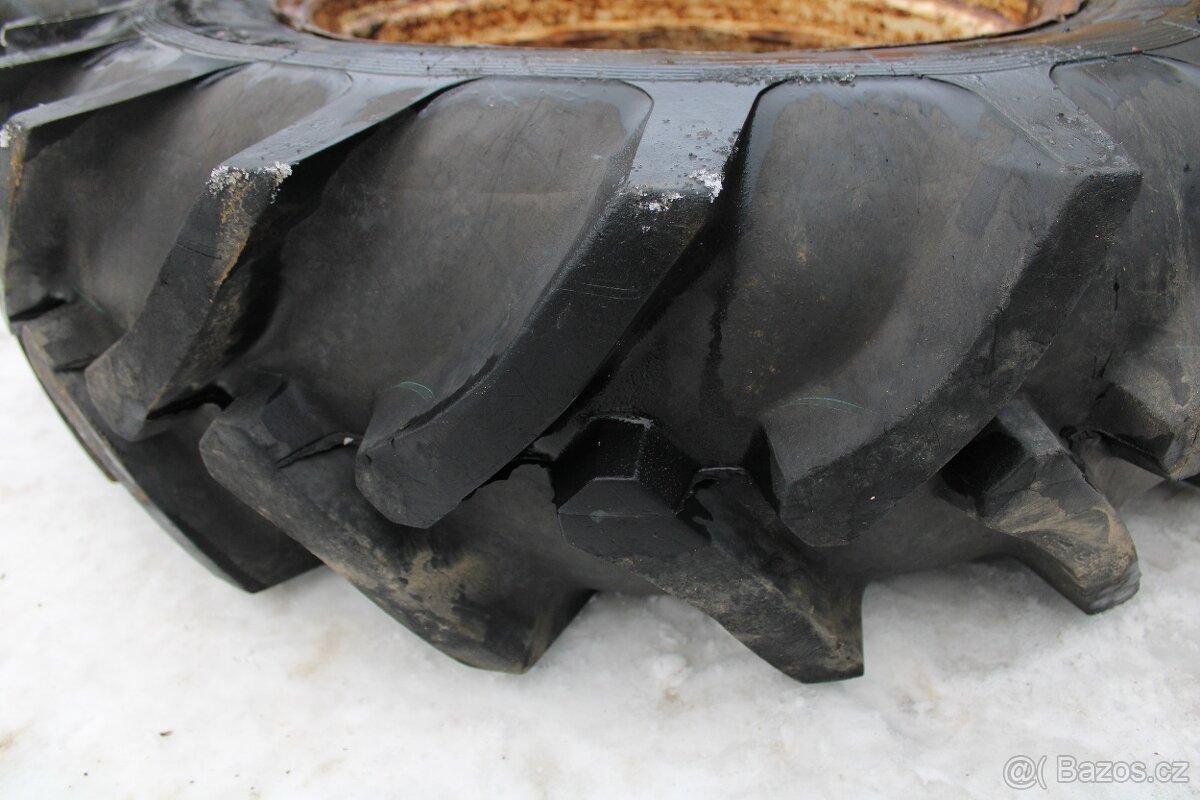 Zetor 8145 přední kola mitas 12,4-24 12pláten nové pneu - 4