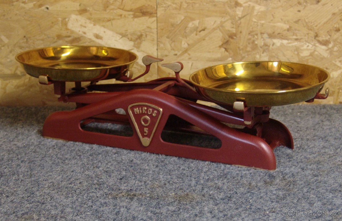 Starožitné váhy Miros červené - 4