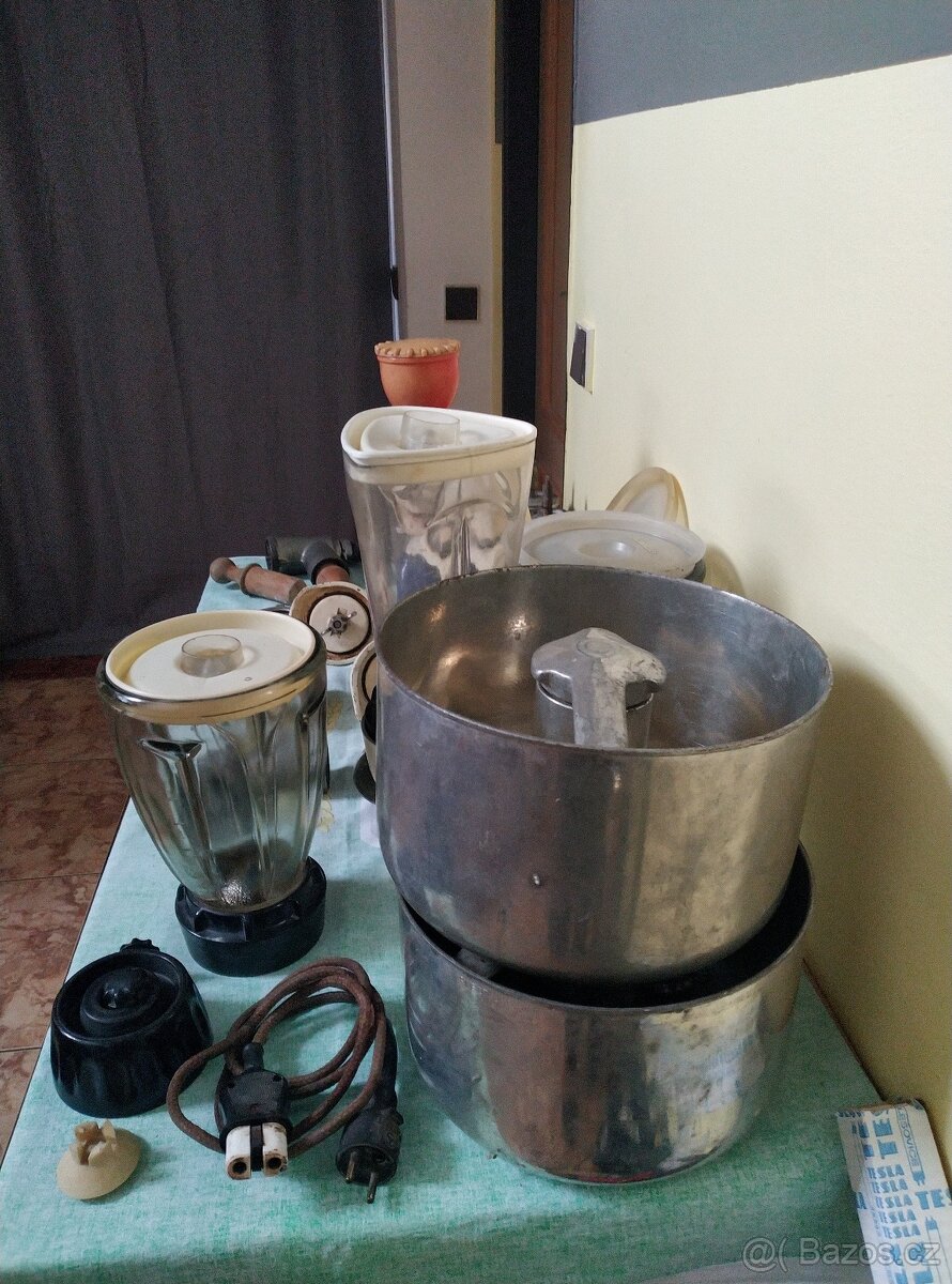 Kuchyňský robot - 4