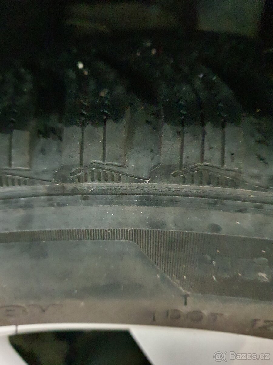 Škoda oktavia 3 scout 2.0tdi - 4