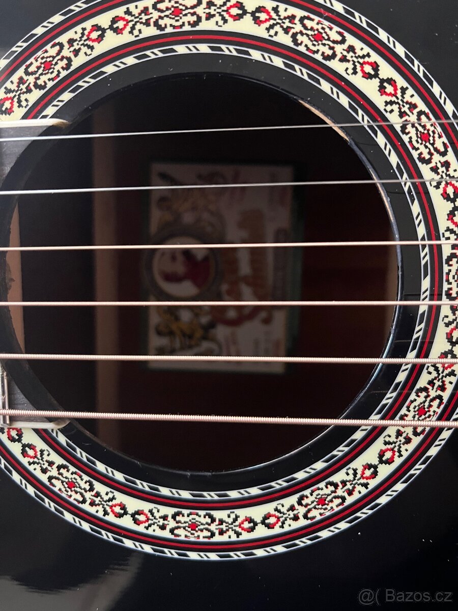 Kytara Oscar Scmidt 4/4 - 4