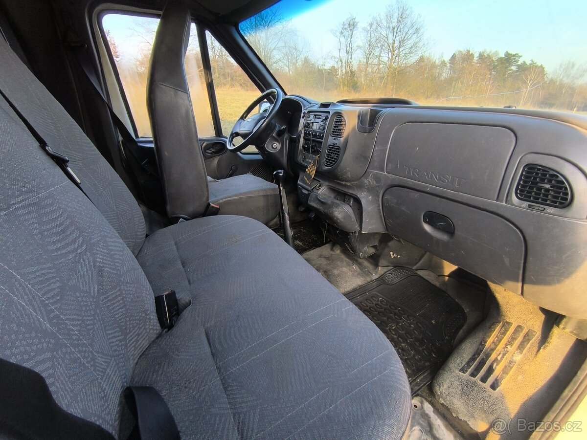 Ford Transit - 4