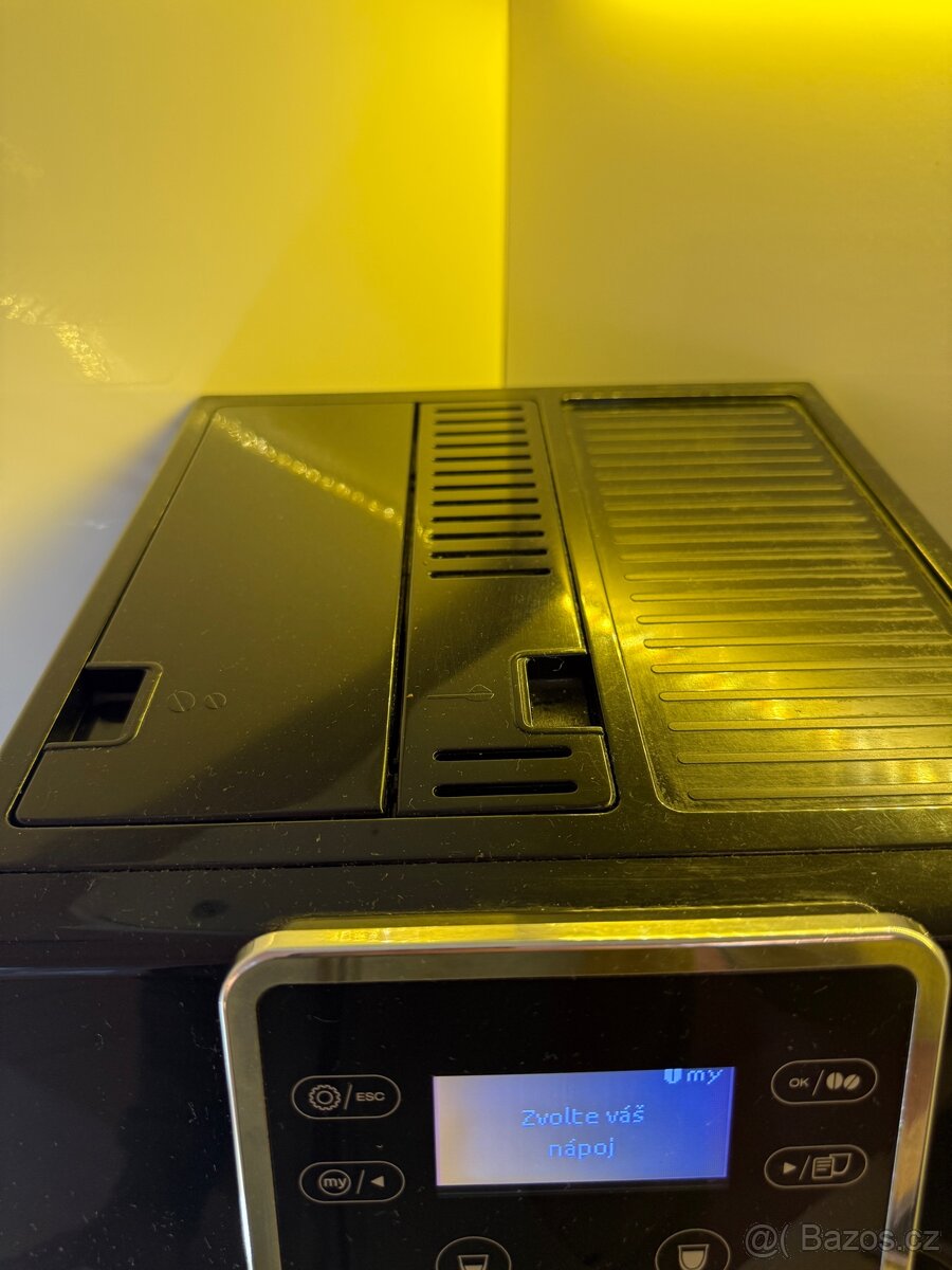 Prodám kávovar delonghi perfecta Evo - 4