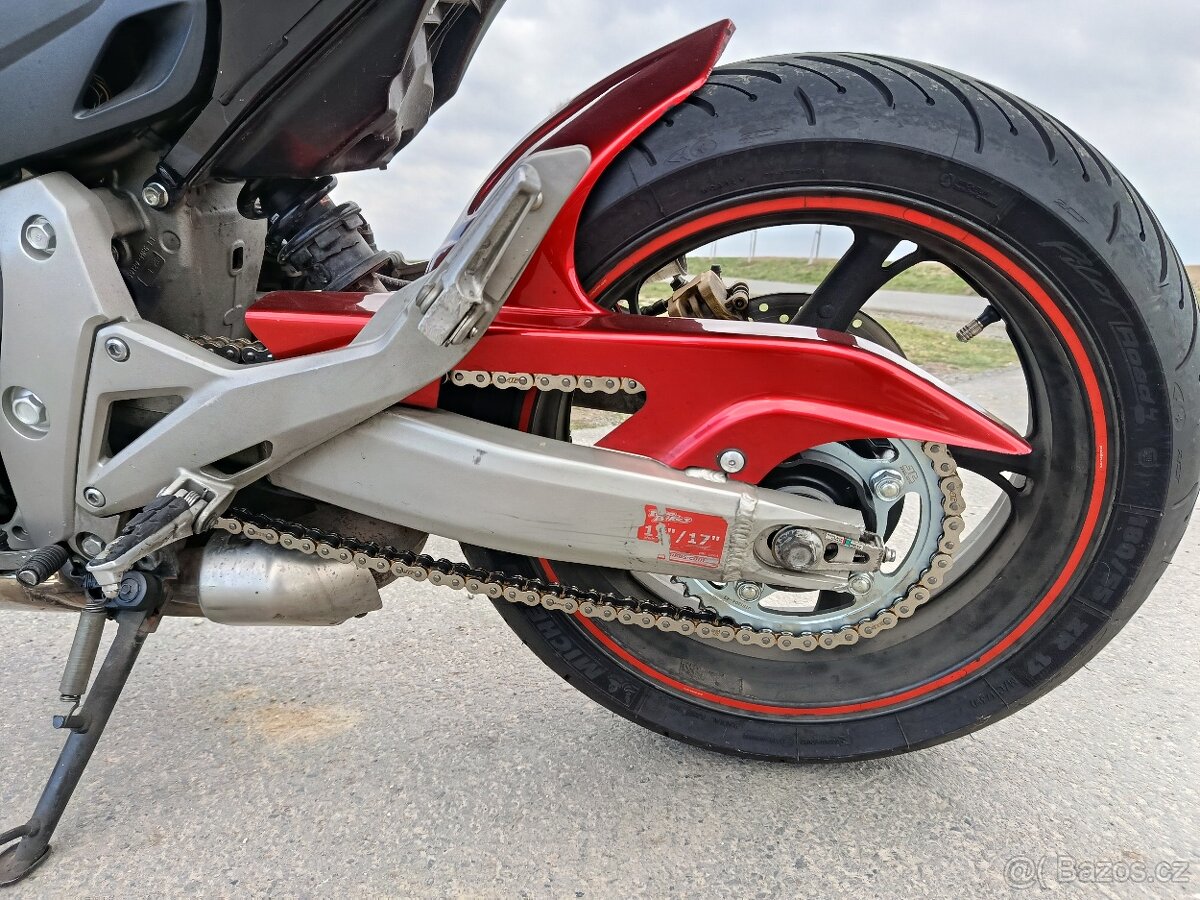 Honda Hornet 600 - 4