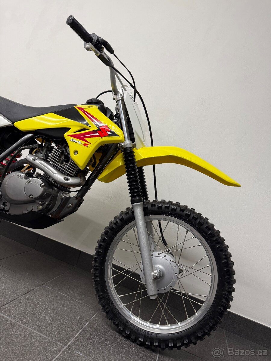 Suzuki DR-Z 125 - 4