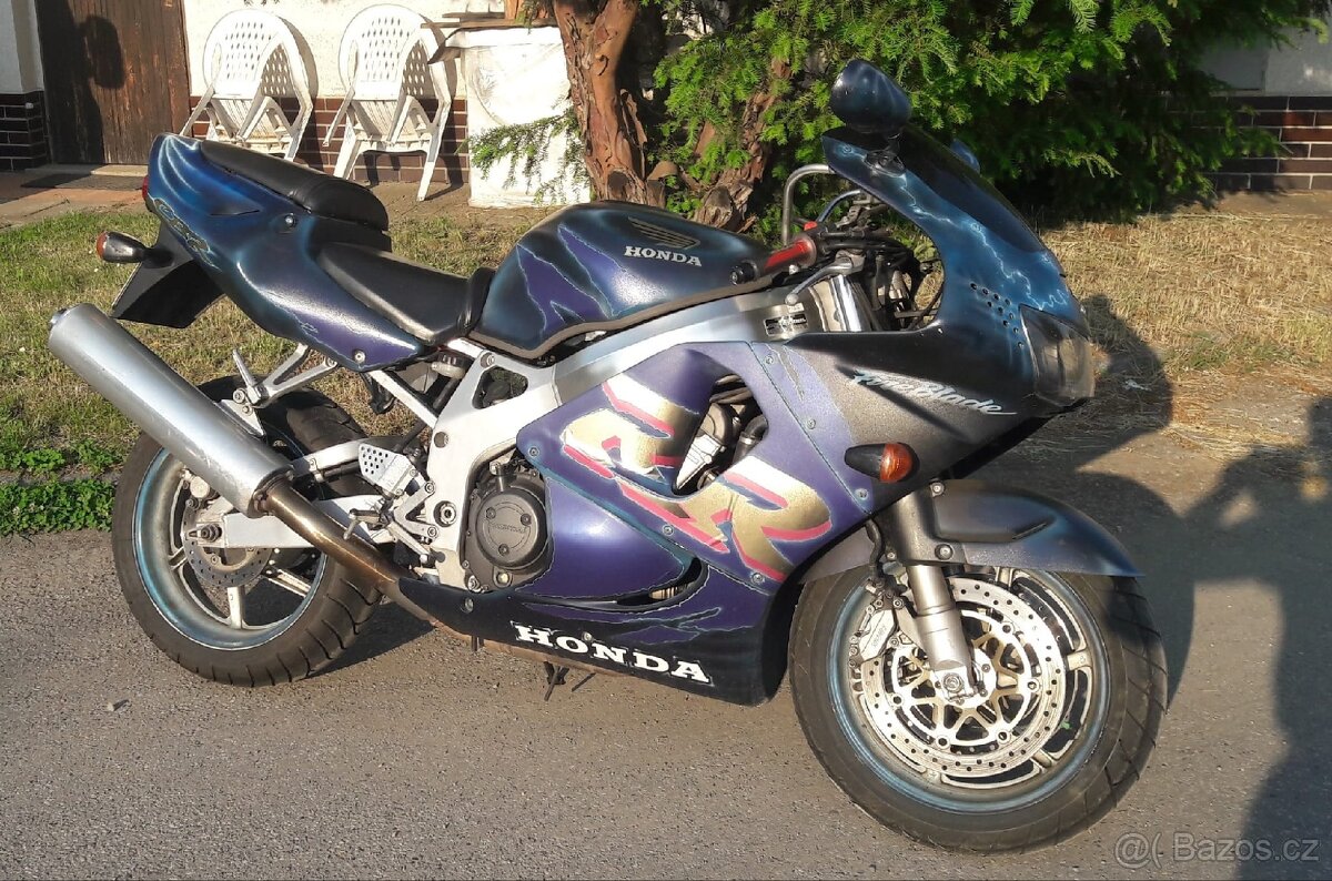 Honda cbr 900 - 4