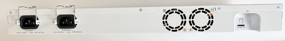 Mikrotik CCR1009-8G-1S-1S+ - 4