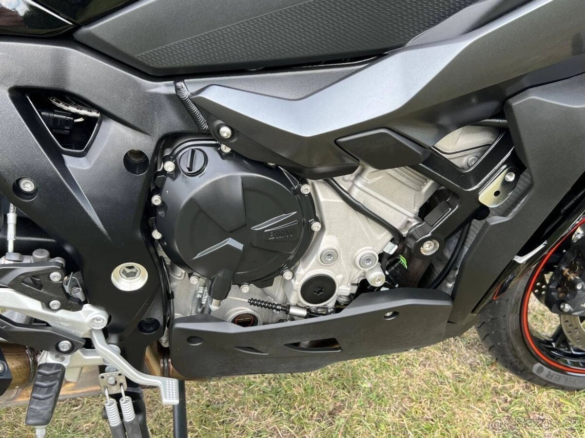 BMW S 1000 XR
