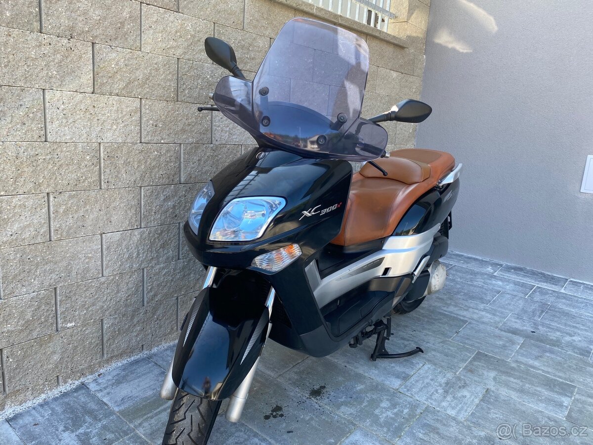 Yamaha Versity 300 - 4