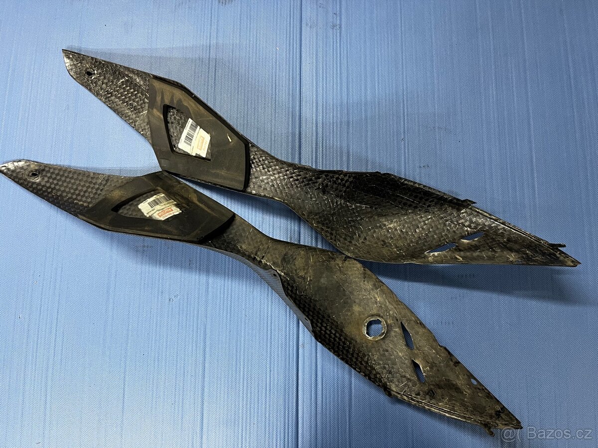 Karbonové díly Aprilia RSV1000R - 4