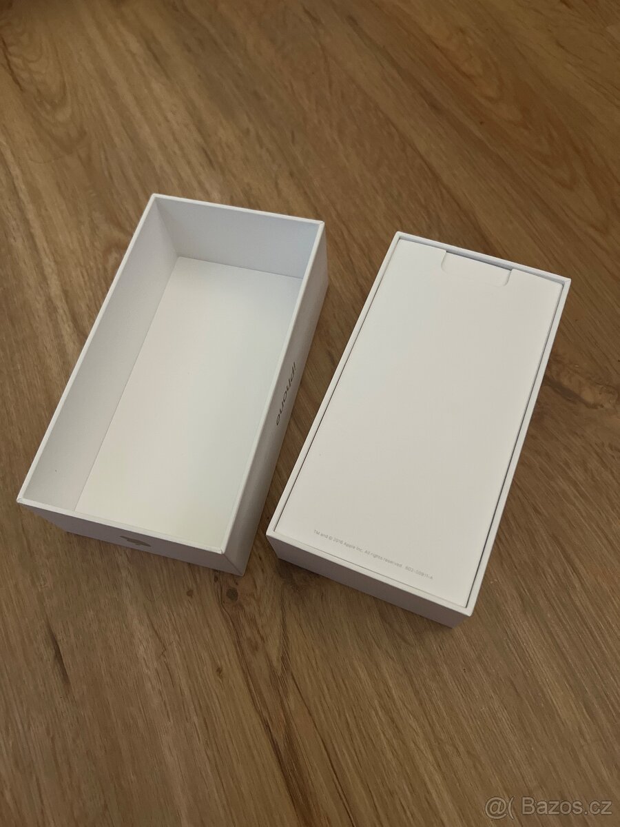 Prodám original krabičku na iPhone 7 silver - 4