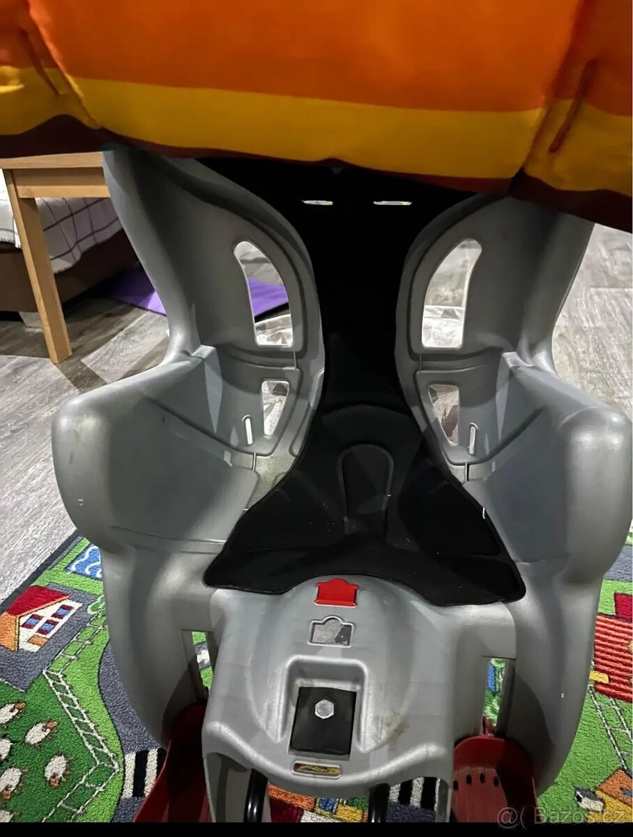 Samonosná sedačka do 22 kg - 4