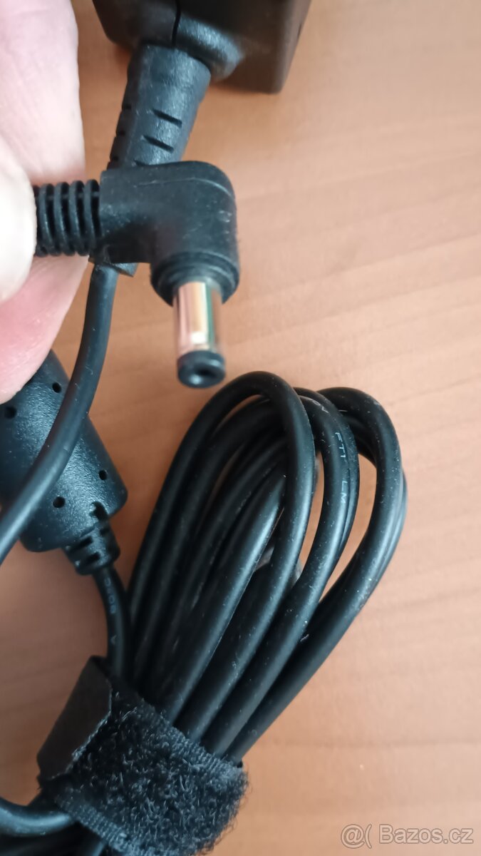 Nabíječka / AC Adapter ASUS - 4