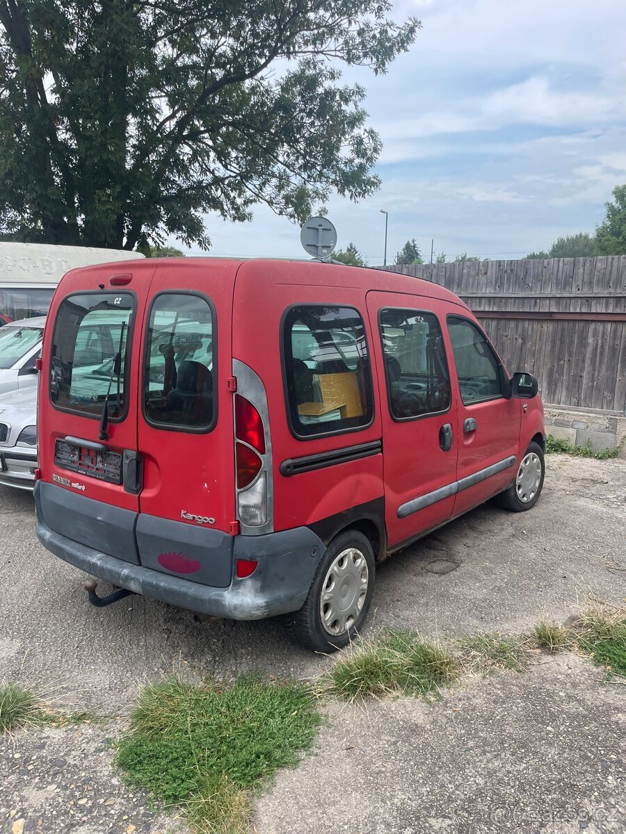 ND - Renault Kangoo 1.2i 43 kW - 4