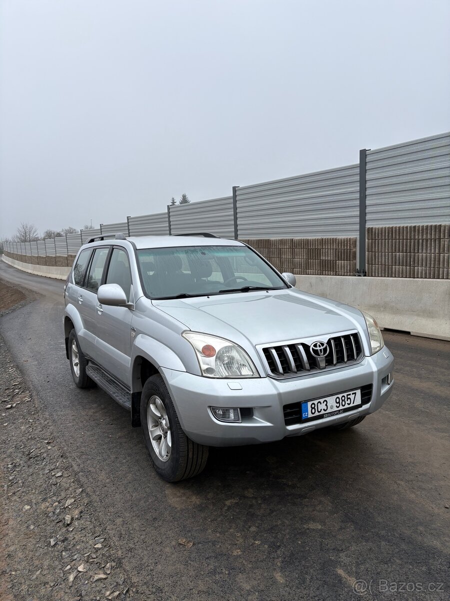 Toyota Land Cruiser 120 3.0 D-4D 6Q - 4