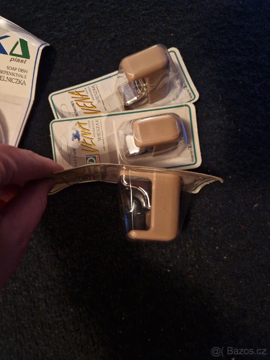 NOVÁ sada do koupelny - 4