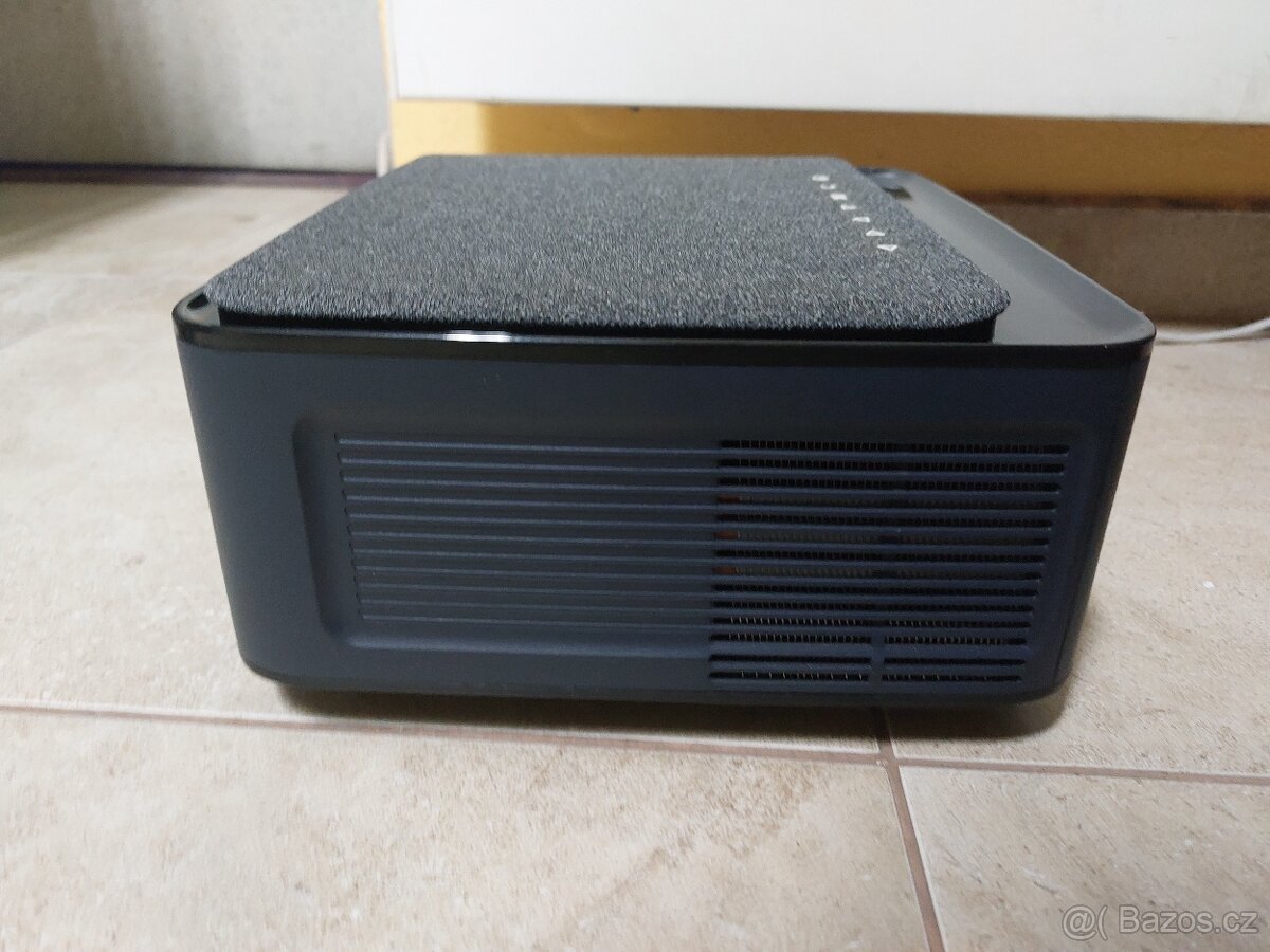 Projektor Yaber Pro U6, krásný stav - 4