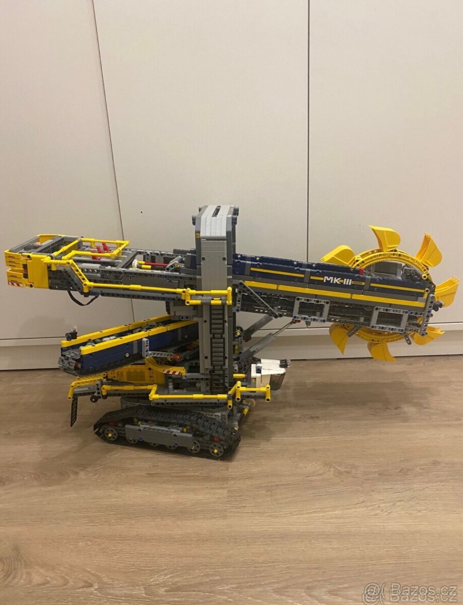 LEGO technic 42055 Těžební rypadlo - 4