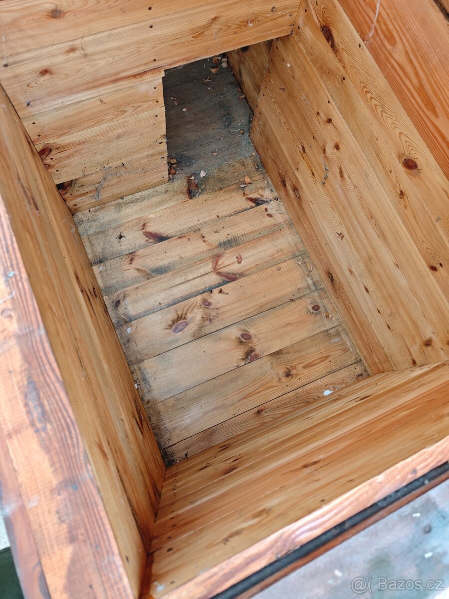 Zateplená psí bouda - 4