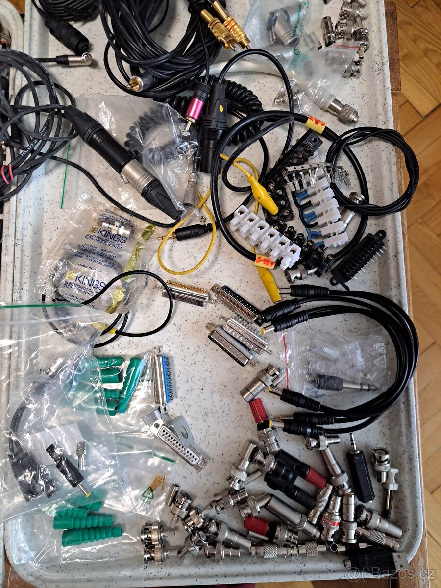 AUDIO KONEKTORY, REDUKCE apod. - 4