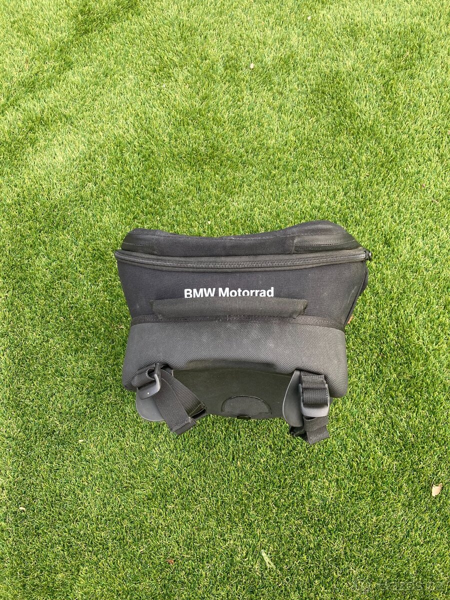 BMW f 8OO gs - 4