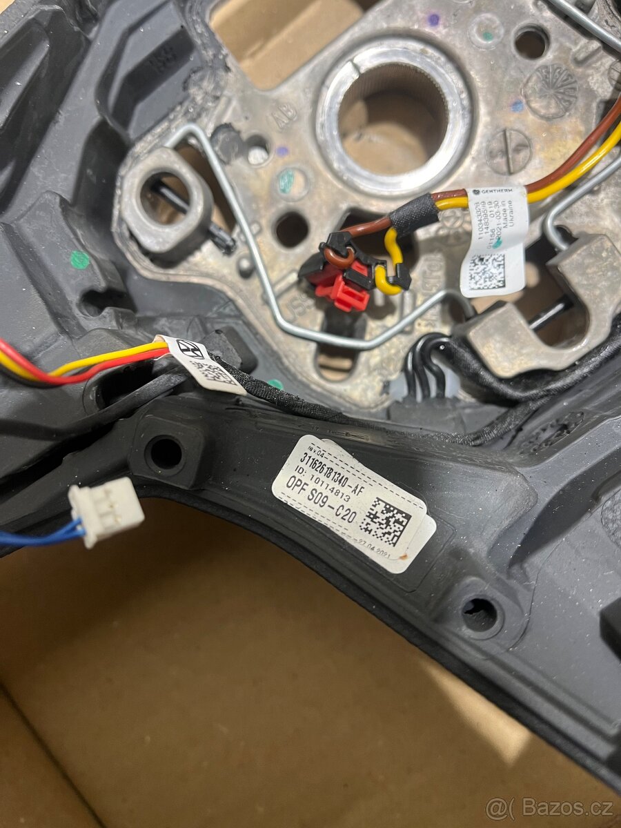 Volant vw golf VIII - 4