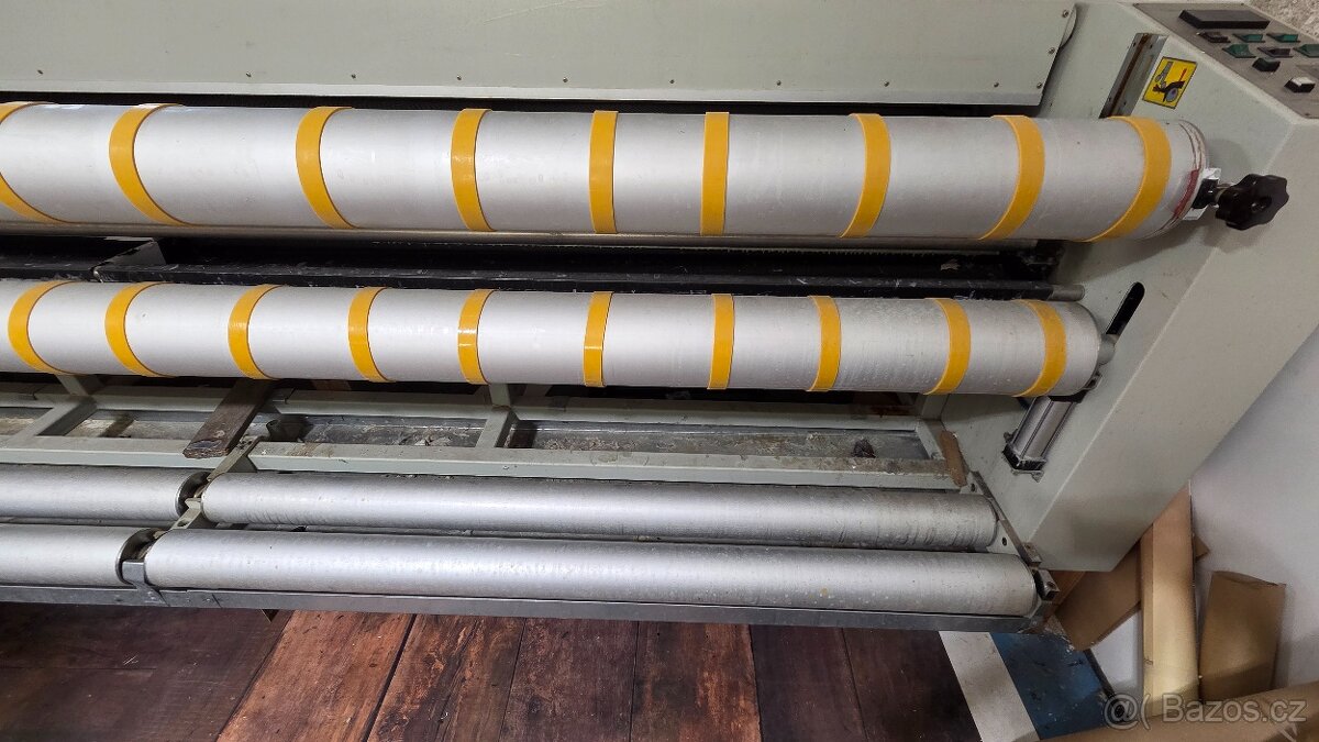 Prodám laminátor na tekutou laminaci Aqualam 3300 - 4