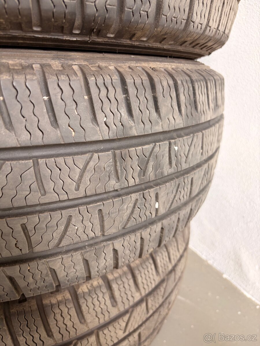 Pirelli Carrier 215/65 R16C Winter - 4