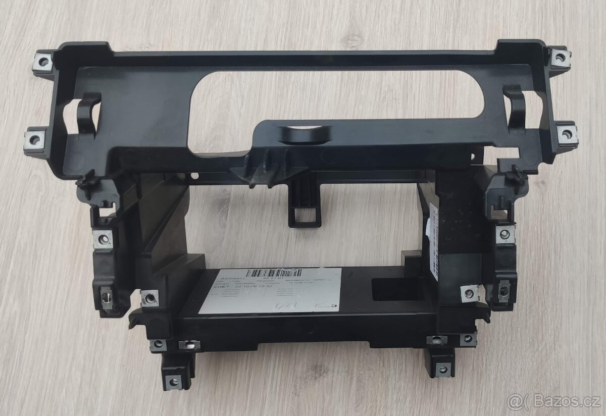 Prodám autorádio z Z4 e89 + 8×repro - 4