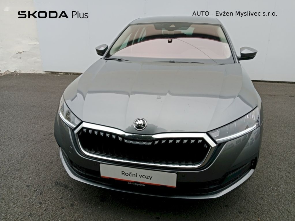 Škoda Octavia,Ambition 1.5 TSi 110 kW M6F - 4