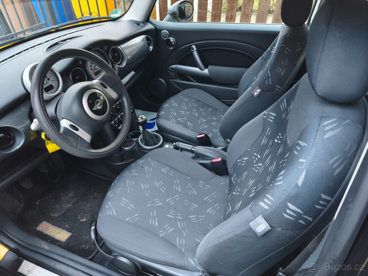 Mini Cooper One - 4