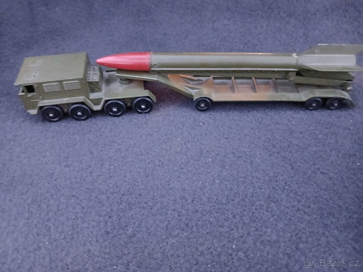 Prodám staré autíčka Matchbox - 4