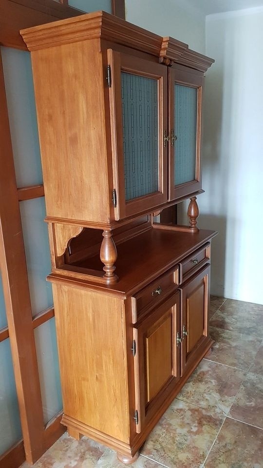 Presklená vitrína masív čerešňa - 4
