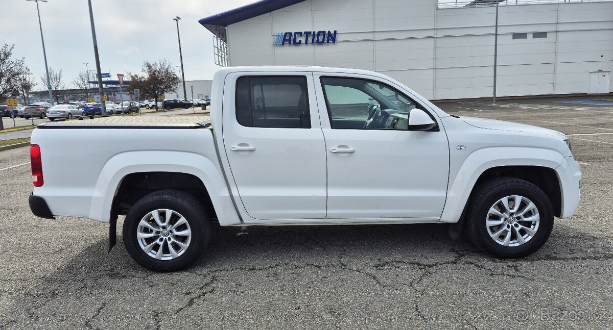 VW AMAROK 3.0 TDI 2019 V6 4MOTION 1MAJITEL SERVIS JEN VW-DPH