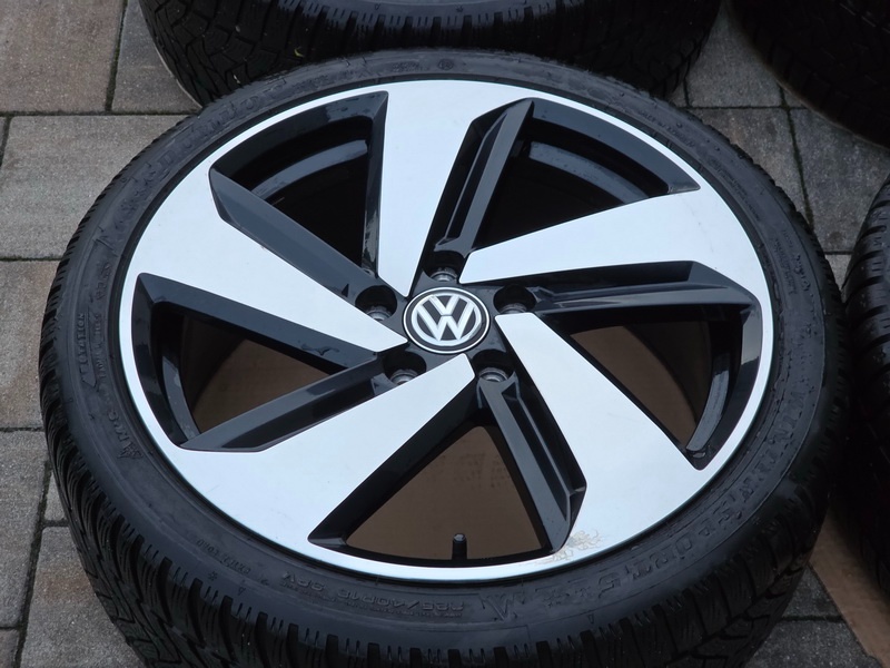 zimní originál VW Golf GTI Milton Keynes 18" 5x112 s pneu - 4