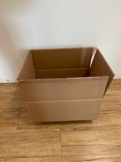 Použité kartonové krabice 5VVL 380x280x160 - 4