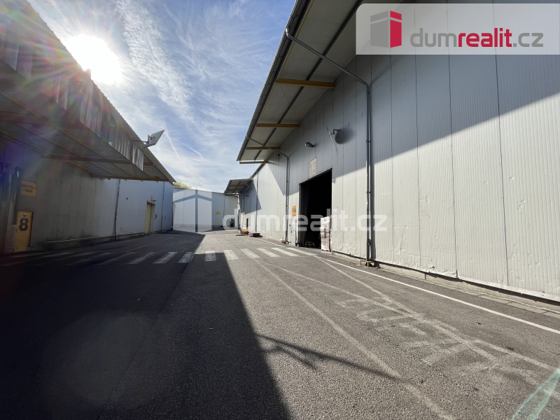 Pronájem, výrobní/skladovací hala v ulici U Sirkárny, České - 4