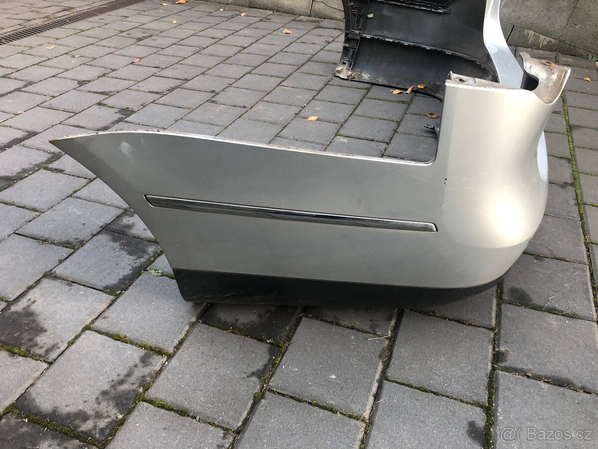 Vw Passat 3C kombi rv:06-09 zadní nárazník,mřížky př. nár. - 4