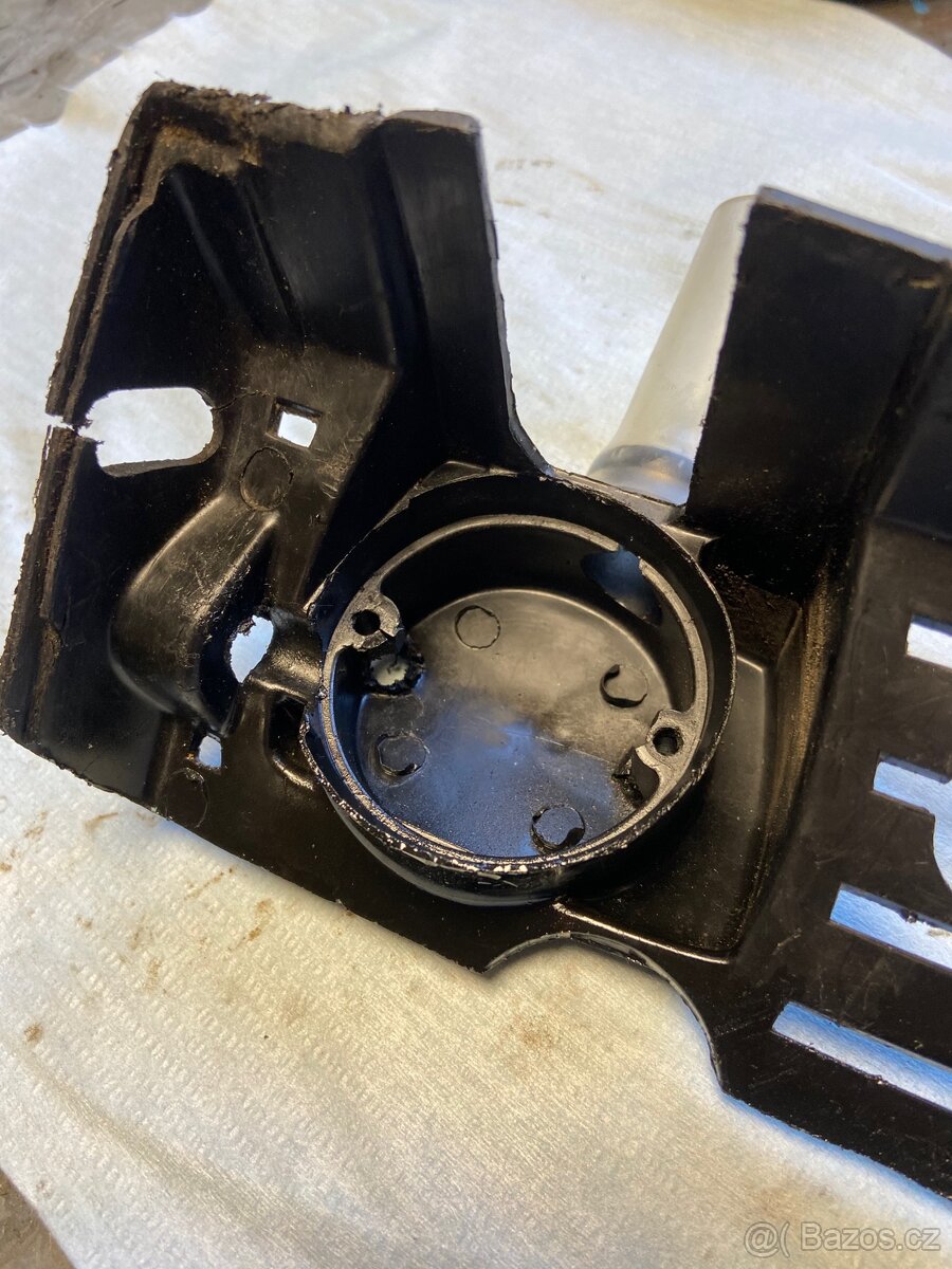 Kryt karburátoru babetta 207 - 4