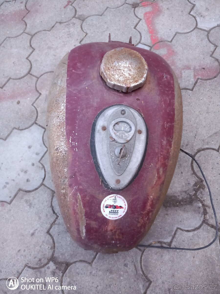 Nádrž Jawa s ampérmetrem - 4