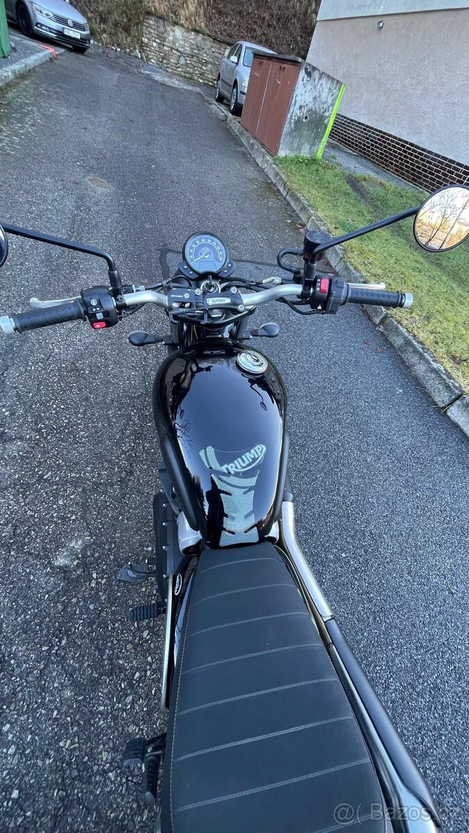 Motocykl Triumph - 4