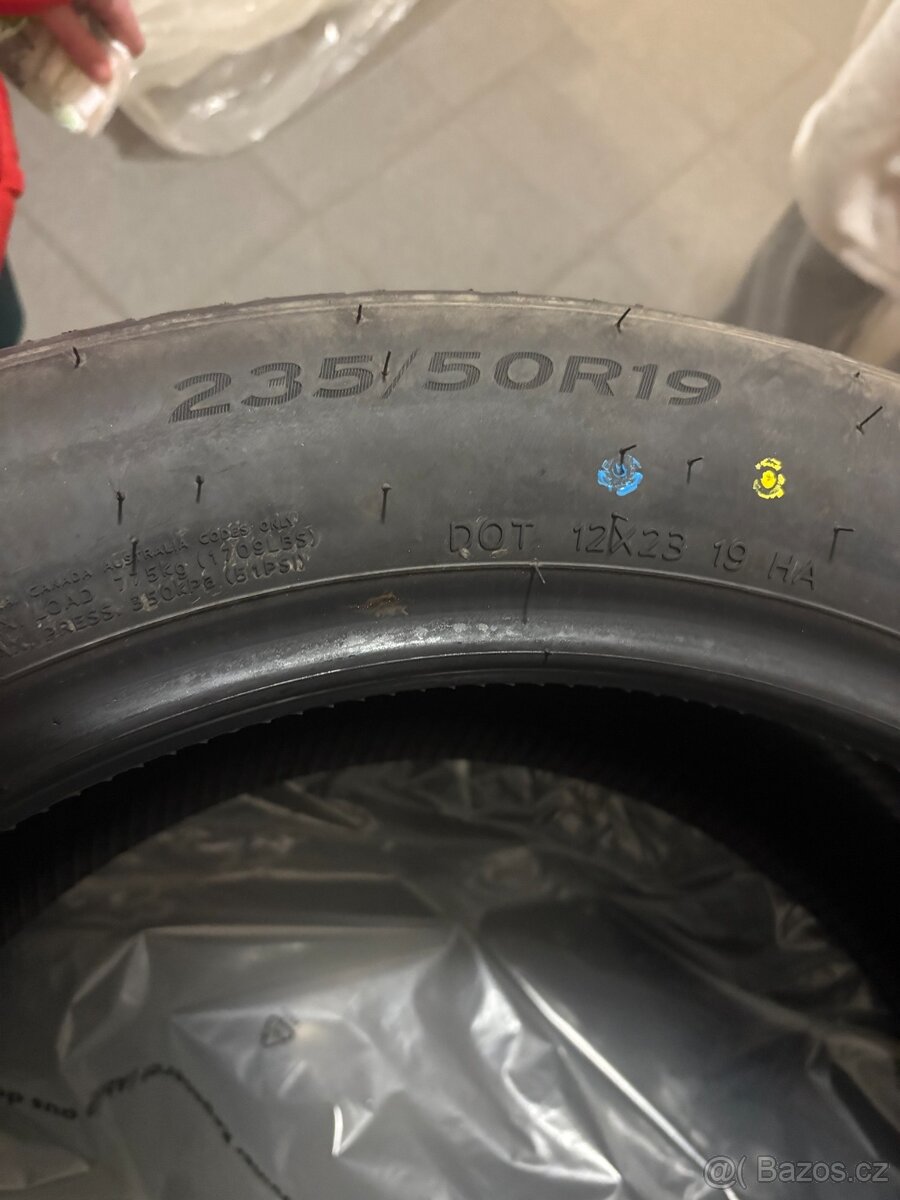 Prodám nové pneumatiky Hankook - 4