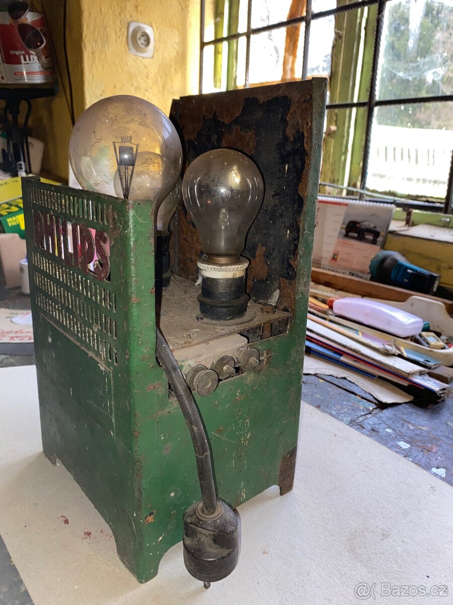 nabíječka Philips - 4