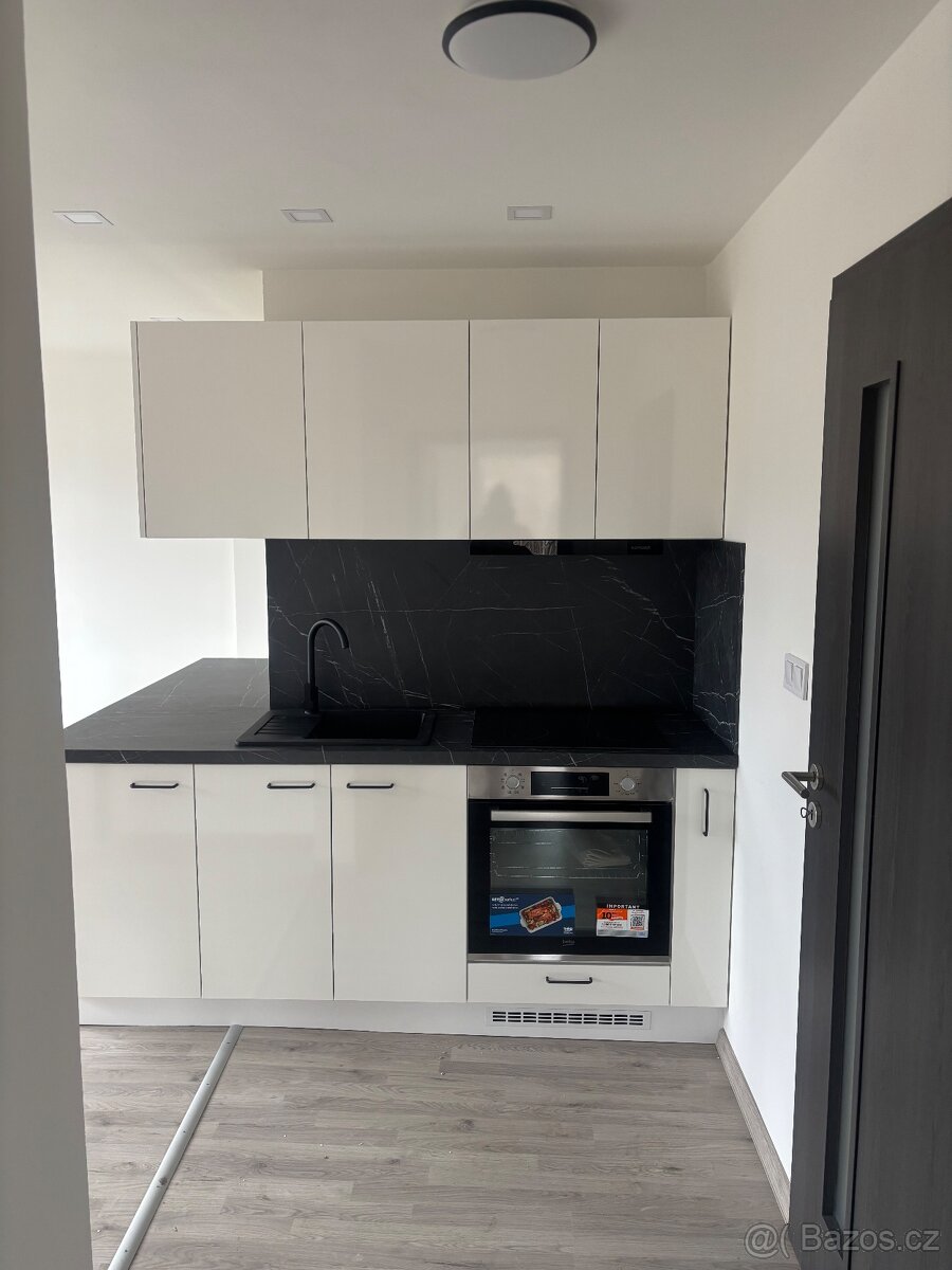 Nabízím k prodeji - 4